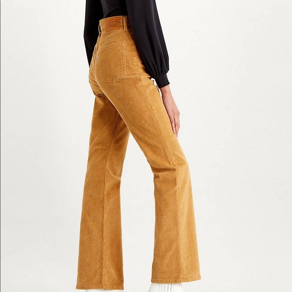 New Levi’s ribcage bootcut high rise pants - Picture 2 of 11
